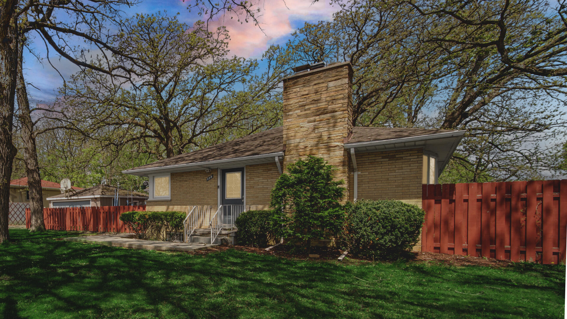 138 N Road