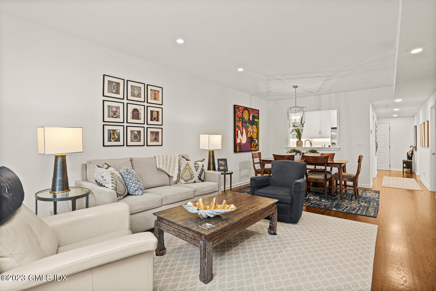 33 Lafayette Court, 2A