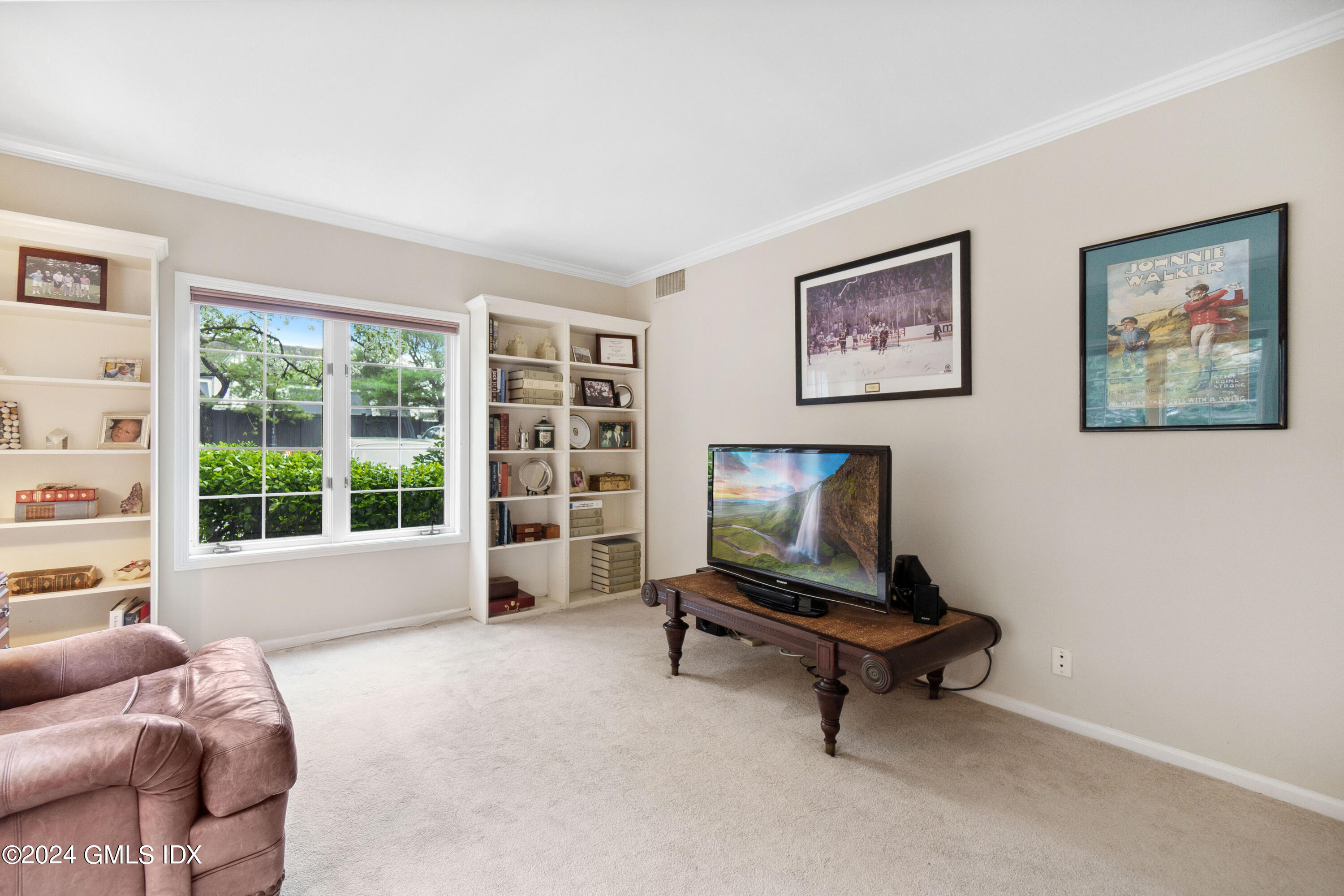 33 Lafayette Court, 1F