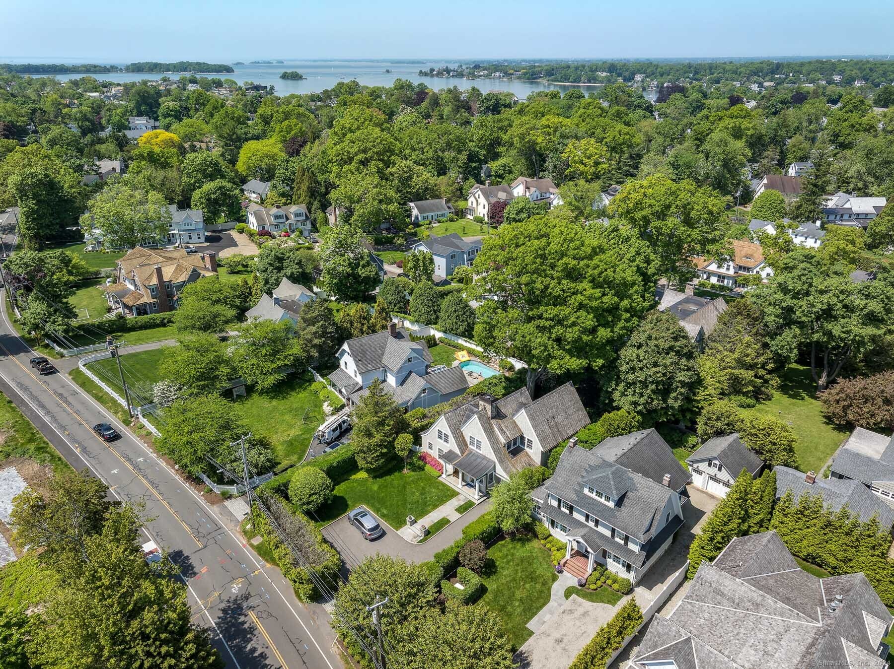 89 Shore Road