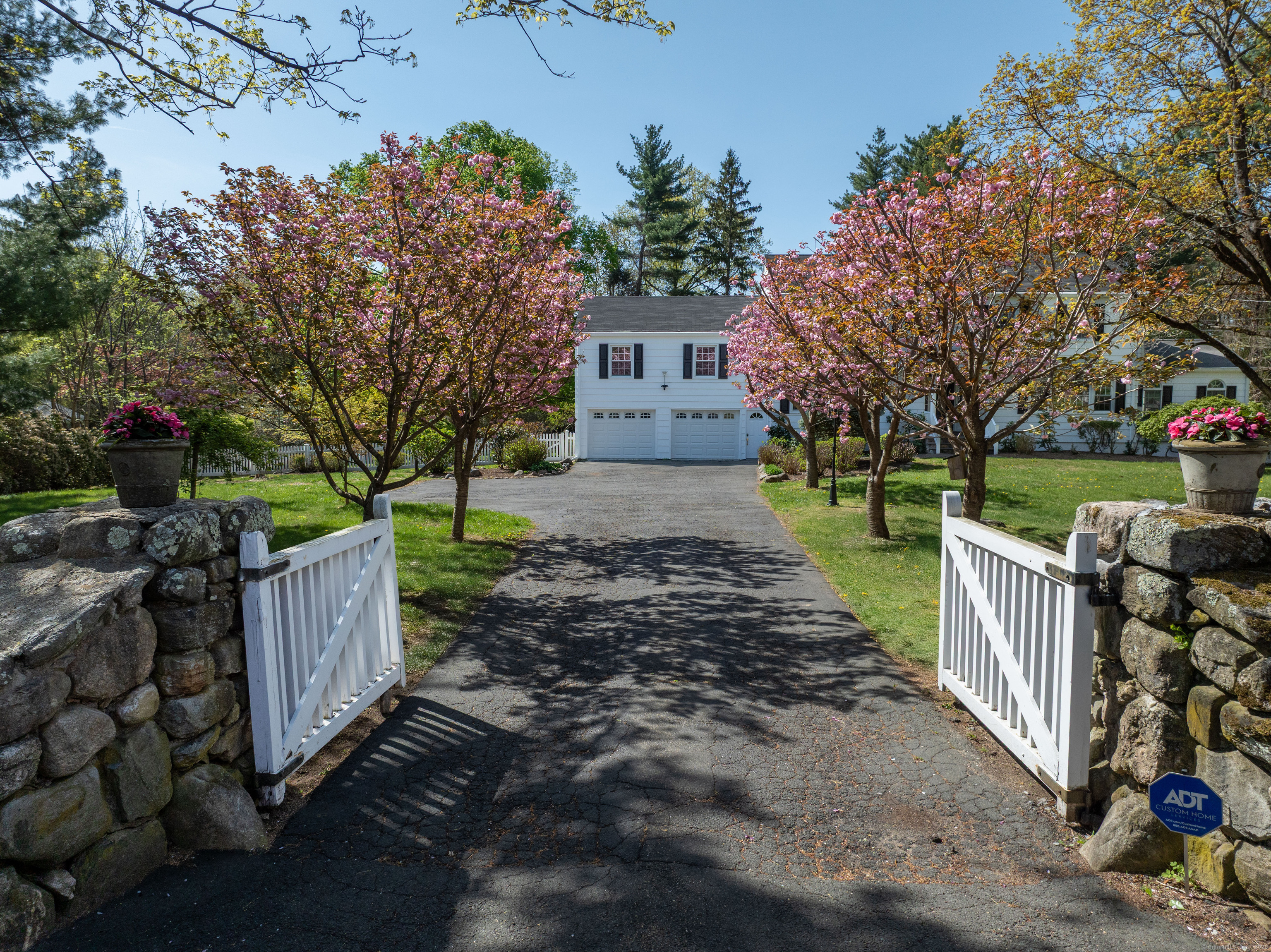 158 Skymeadow Drive