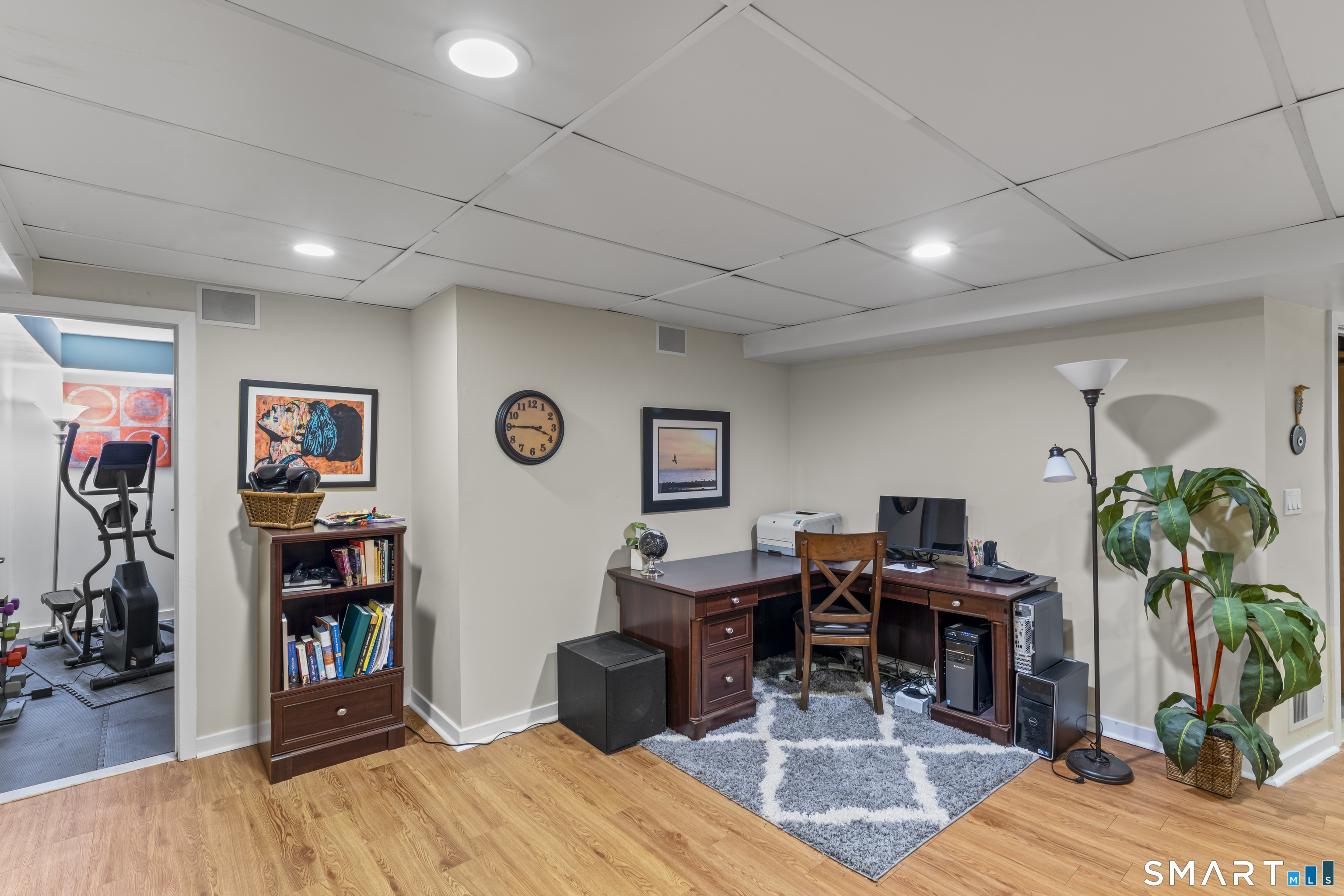 211 Pinewood Road