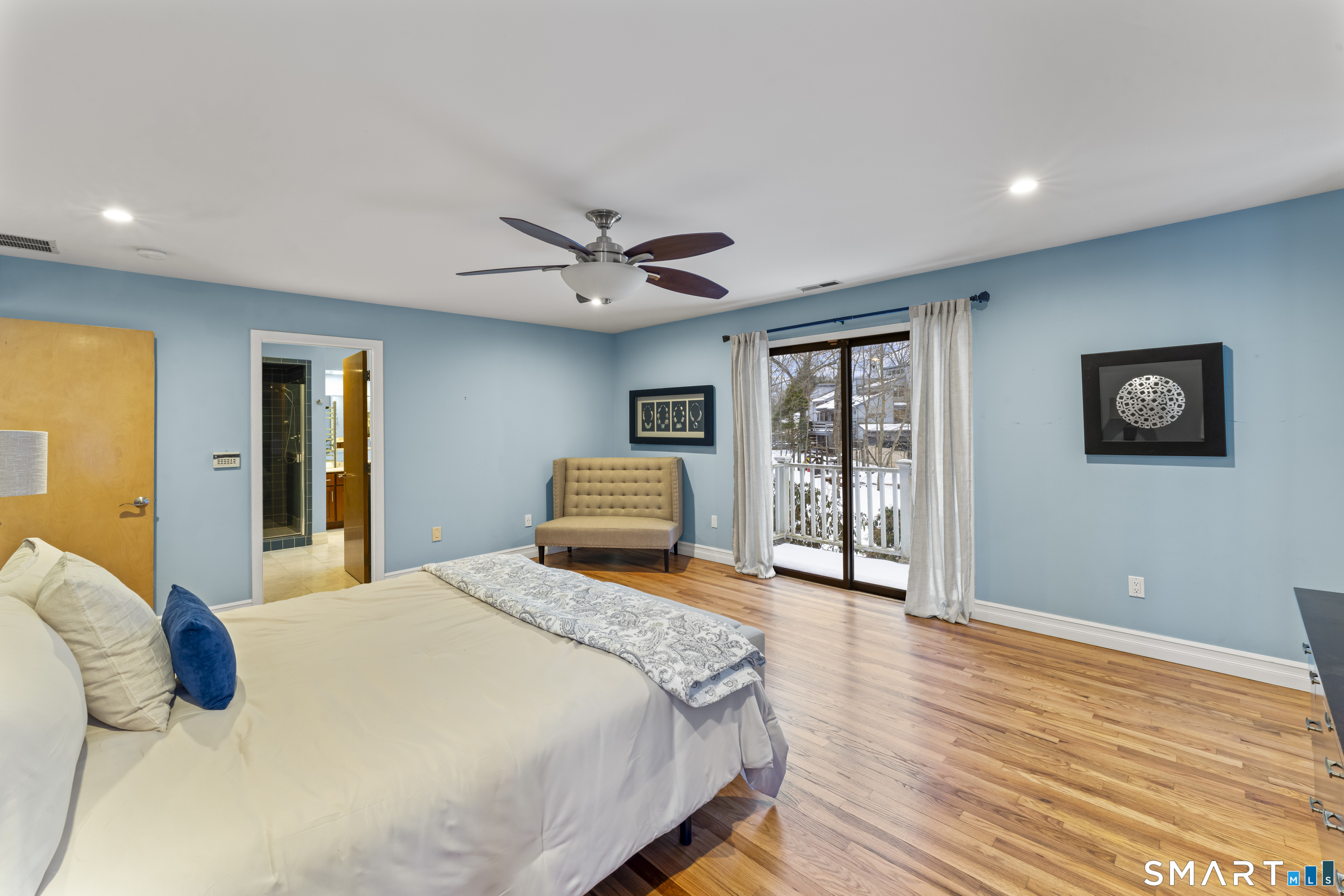 211 Pinewood Road