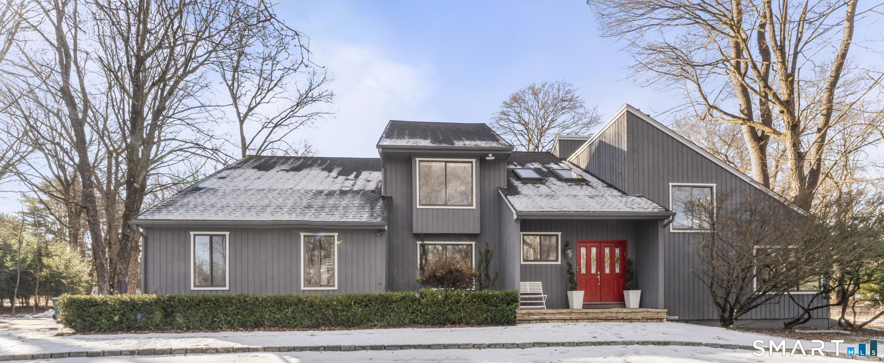 211 Pinewood Road