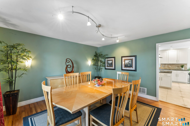 211 Pinewood Road
