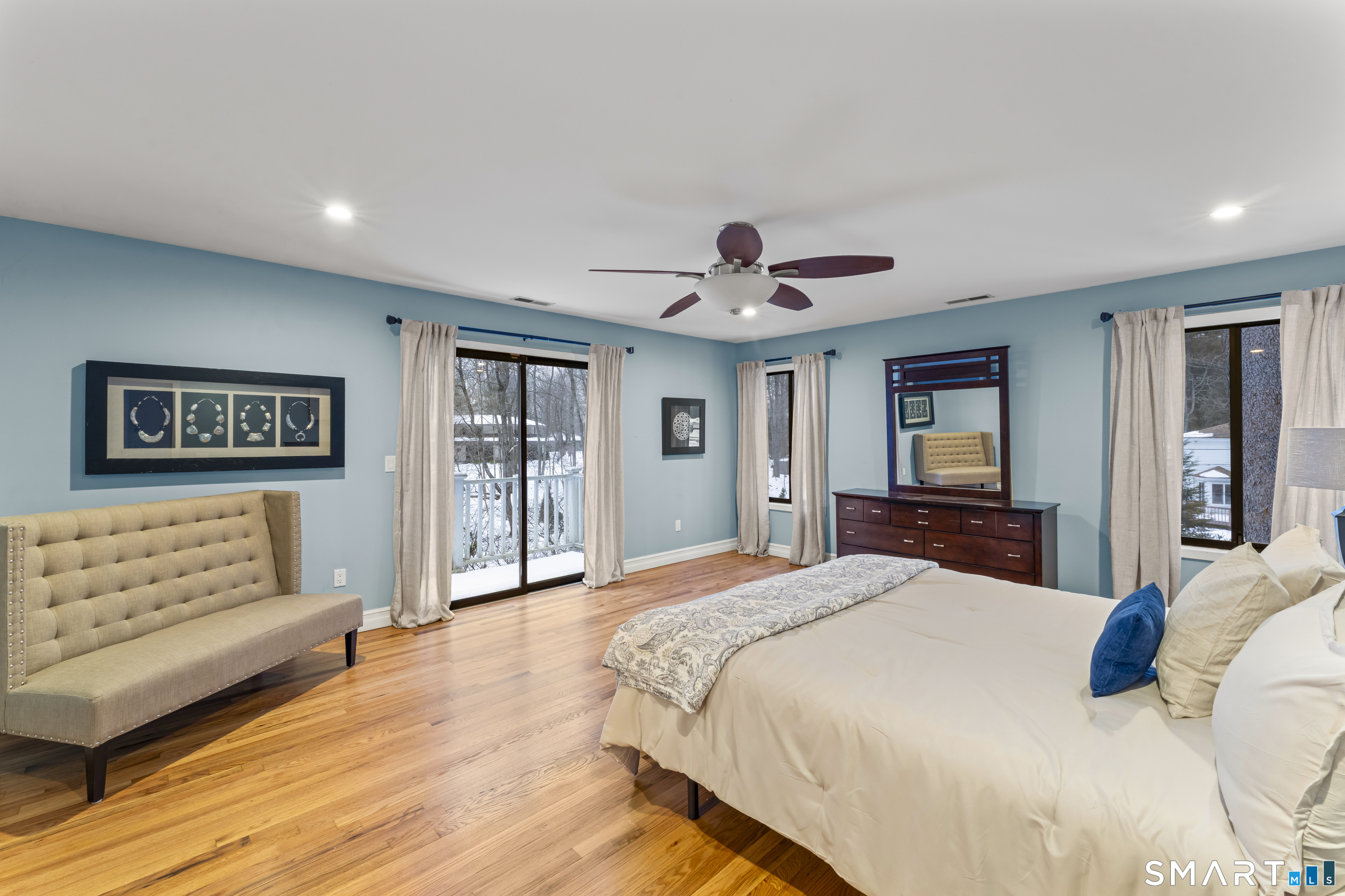 211 Pinewood Road