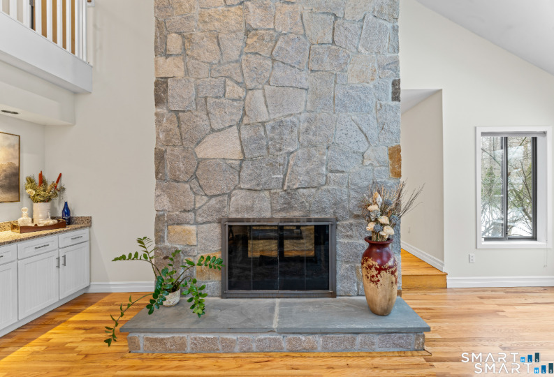 211 Pinewood Road