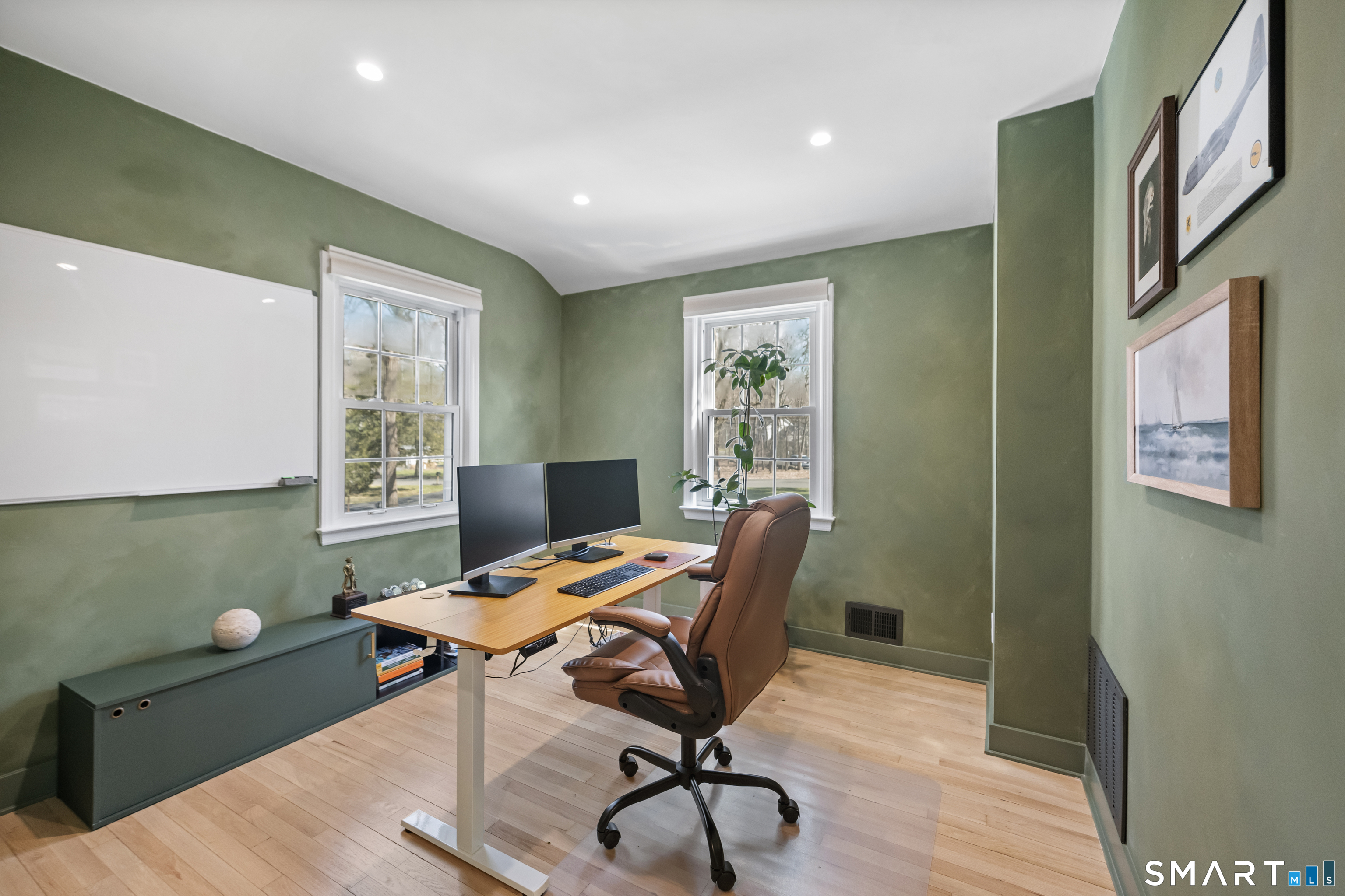 6 Gaxton Road