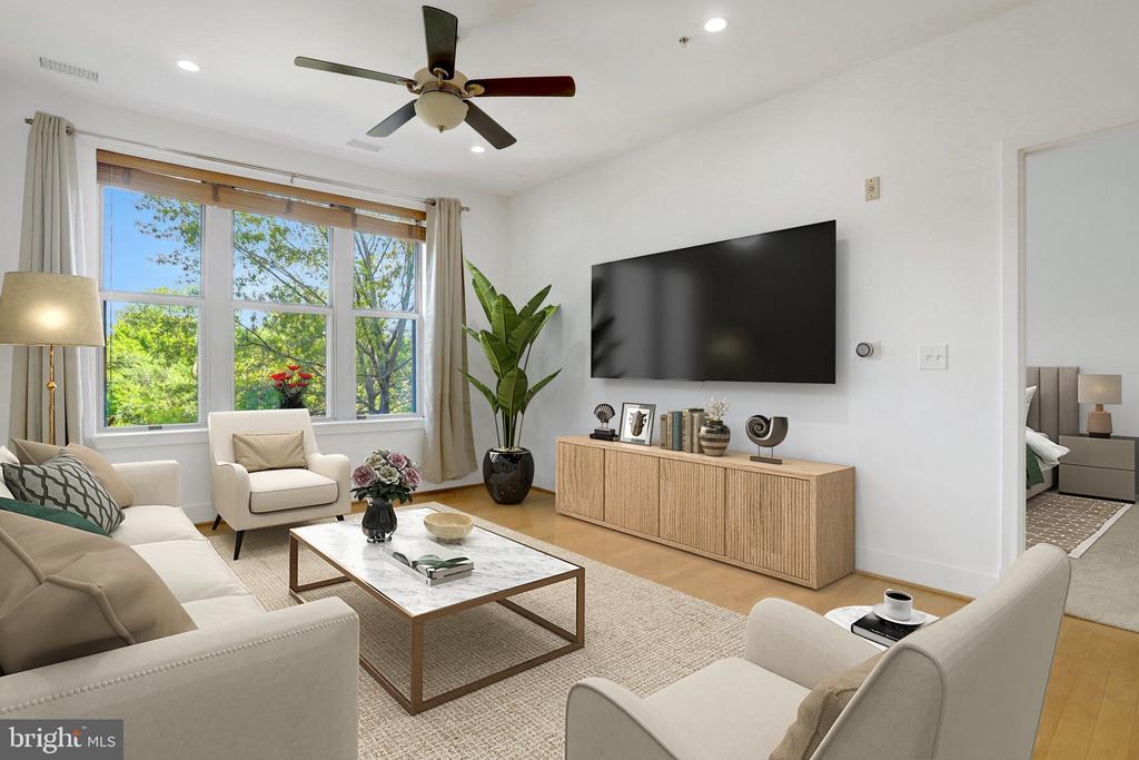 1800 WILSON BOULEVARD Unit: 330