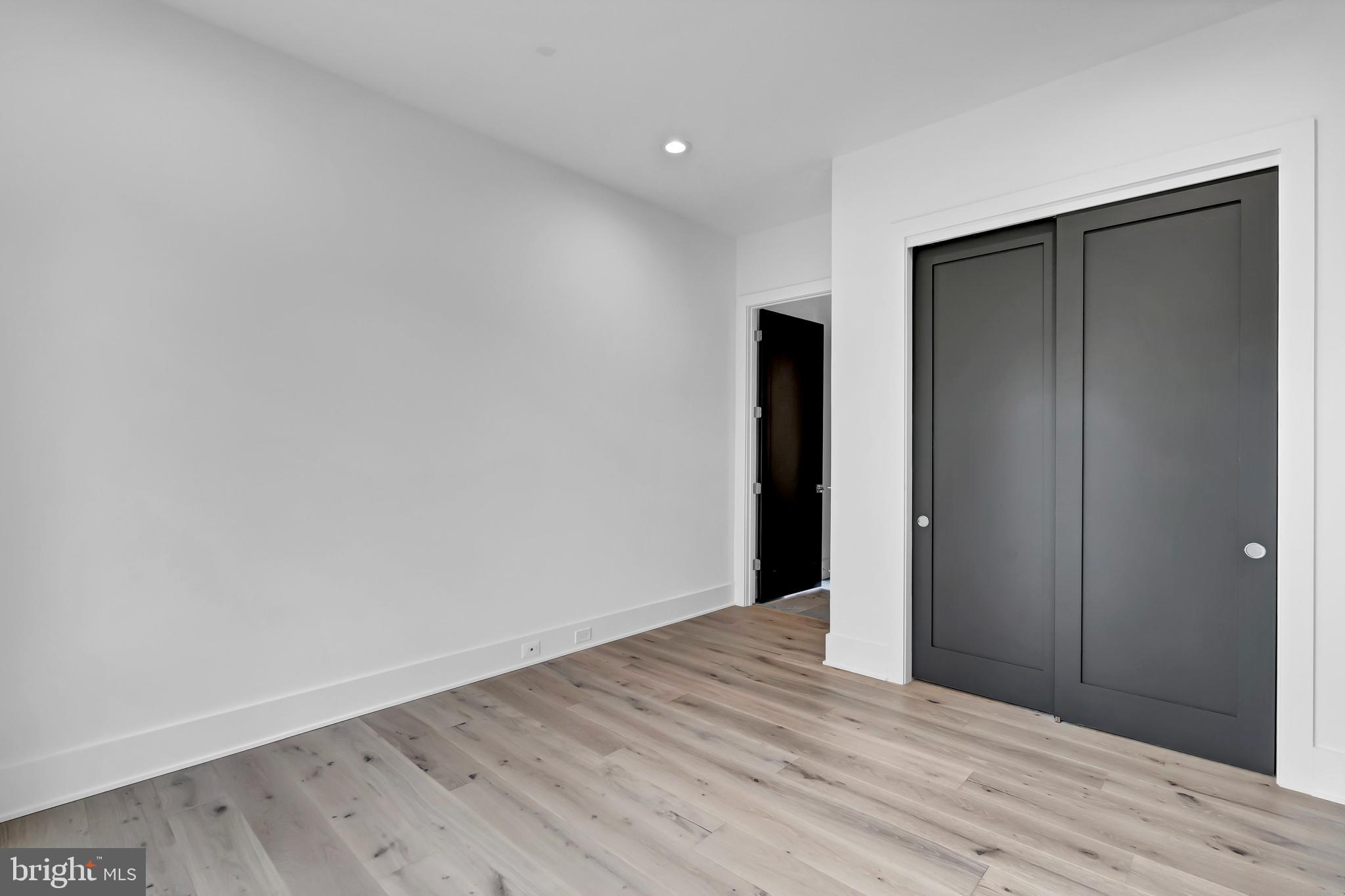 911 Myers Cir SW