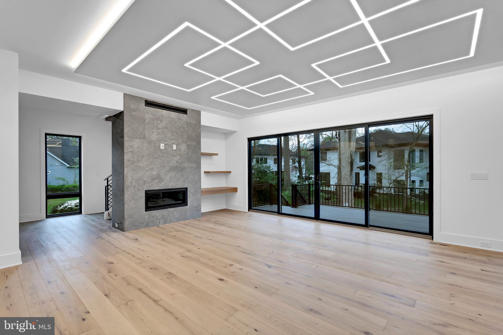 911 Myers Cir SW