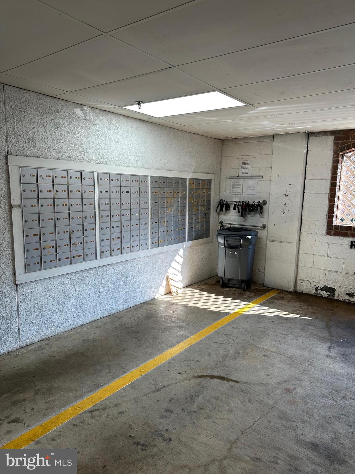 1504 LINCOLN WAY #216