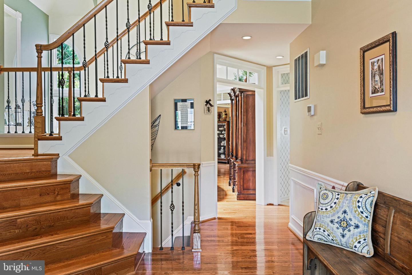 2900 Gretna Pl