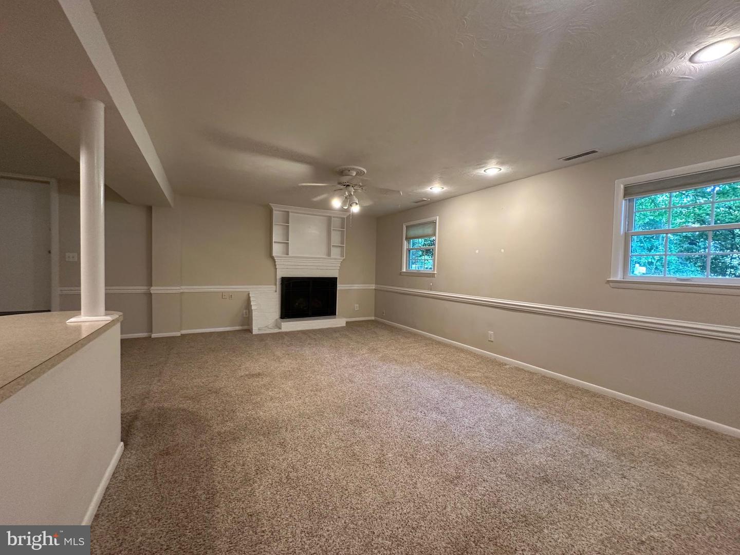 1023 WESTBRIAR DR NE