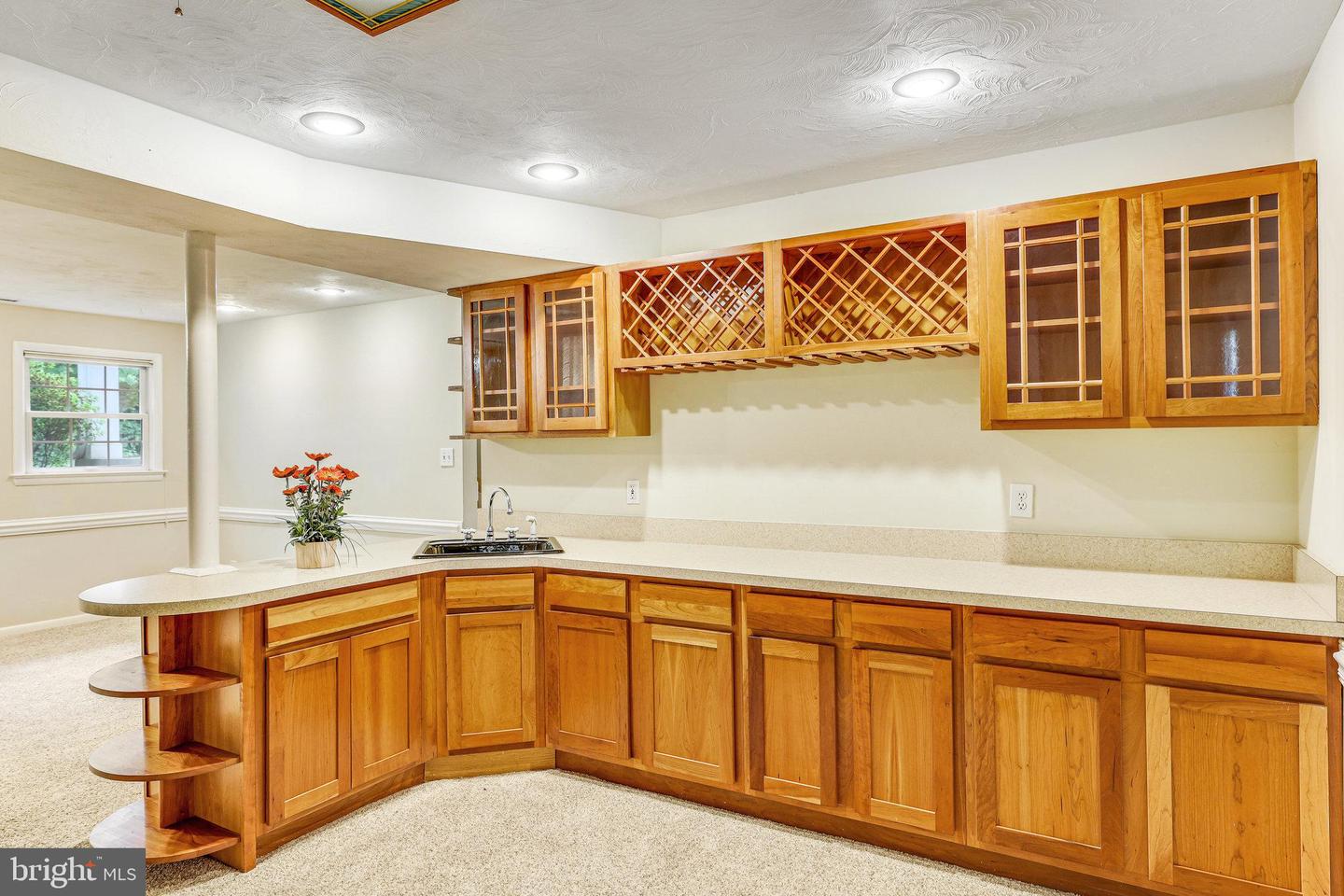 1023 WESTBRIAR DR NE