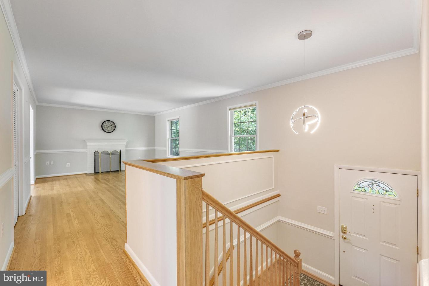 1023 WESTBRIAR DR NE