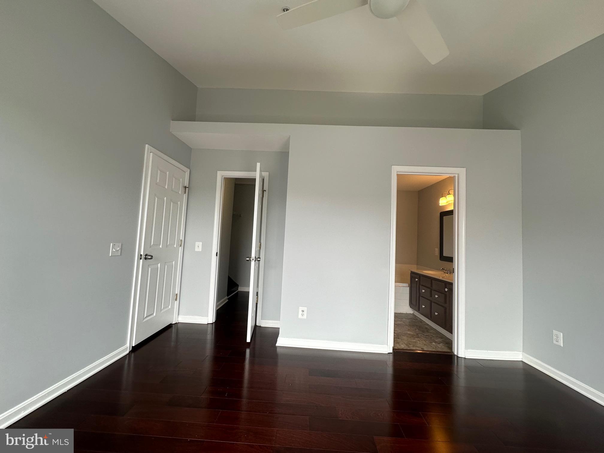 21787 Baldwin Sq #301