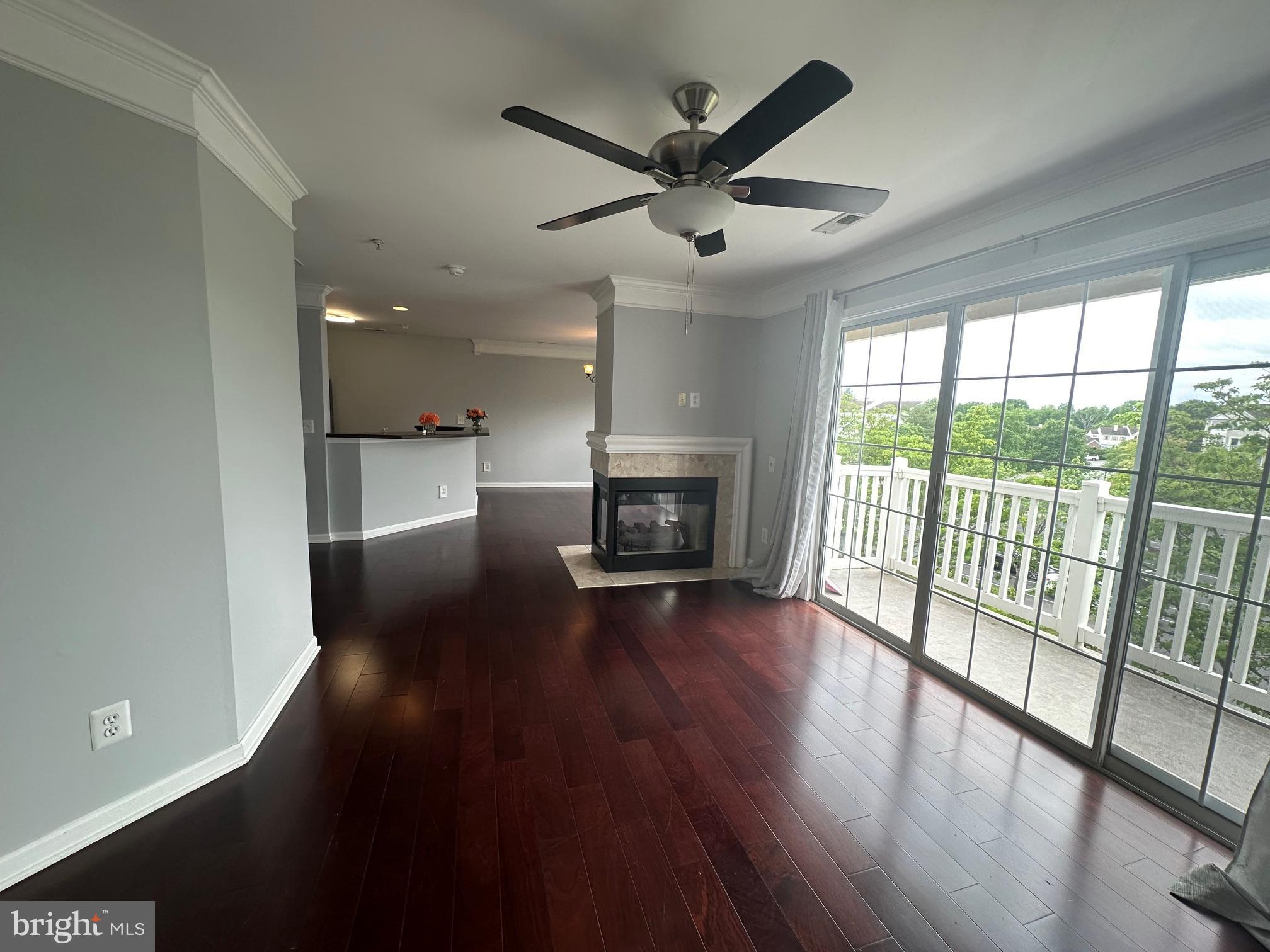 21787 Baldwin Sq #301