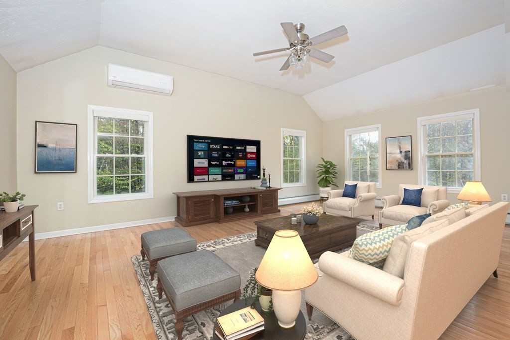 5 New West Townsend Rd