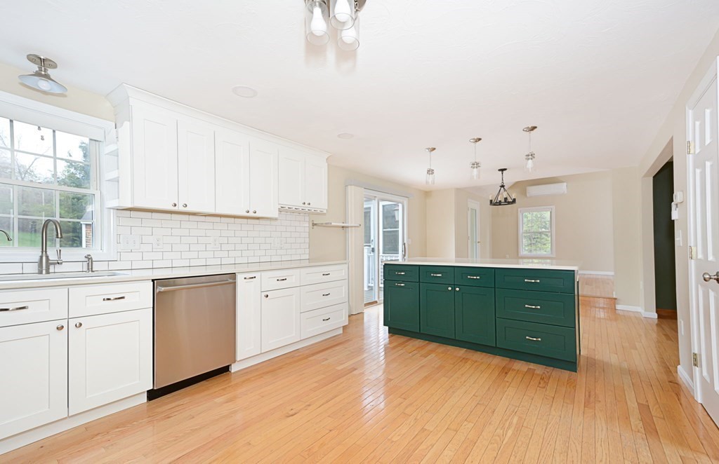 5 New West Townsend Rd