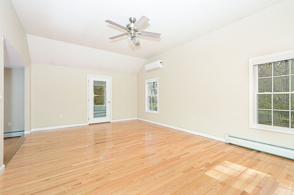 5 New West Townsend Rd