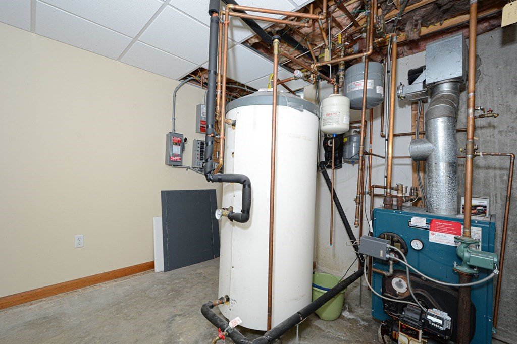 5 New West Townsend Rd