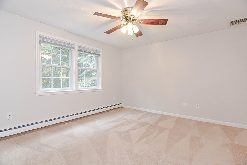 9 Juniper Ln