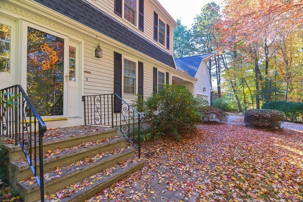 9 Juniper Ln