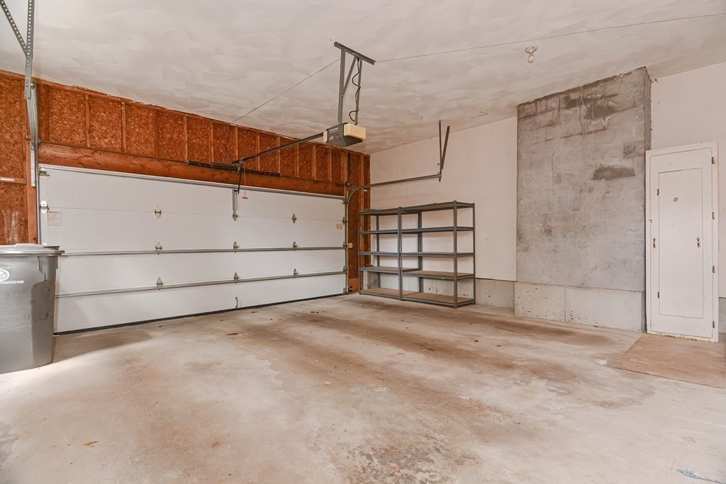 9 Juniper Ln