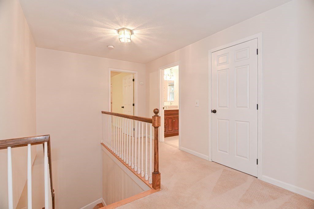 9 Juniper Ln
