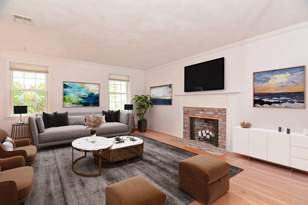 9 Juniper Ln