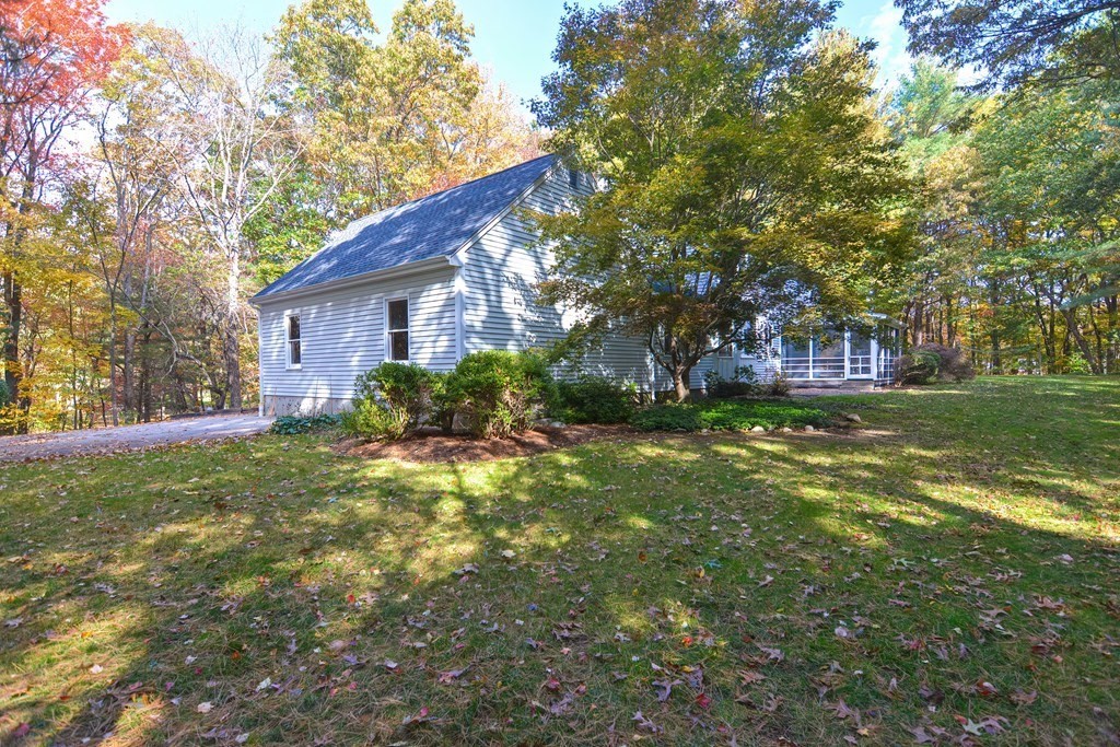 9 Juniper Ln
