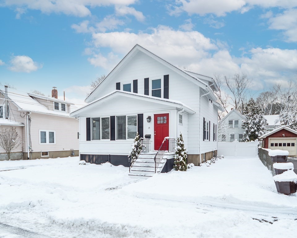 15 Essex St