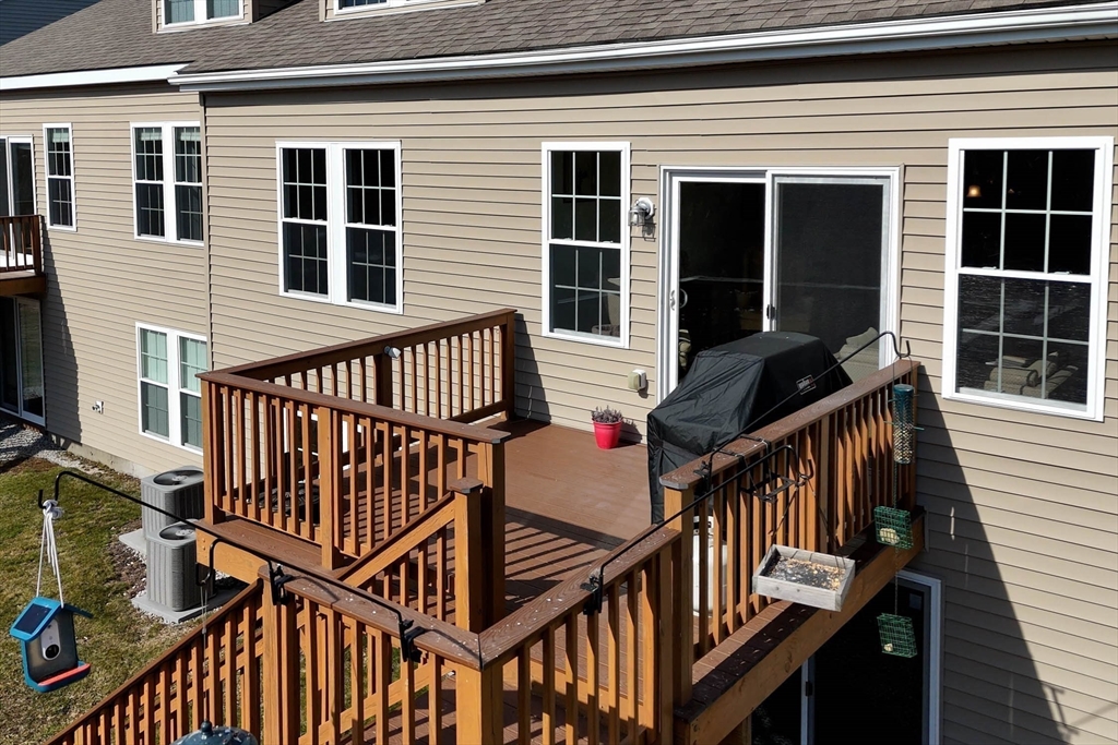 9 Autumn Ridge Dr # 9