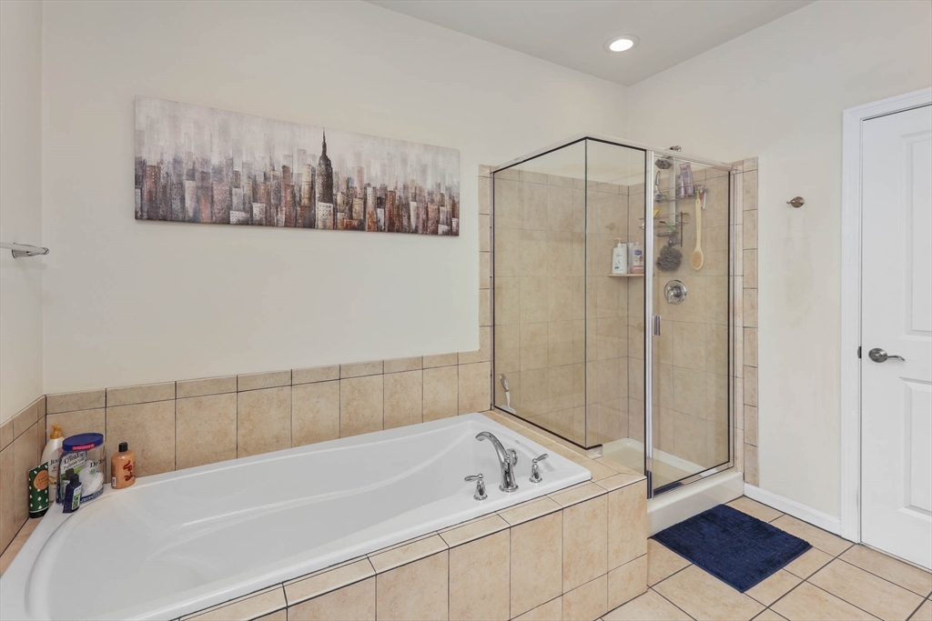 9 Autumn Ridge Dr # 9