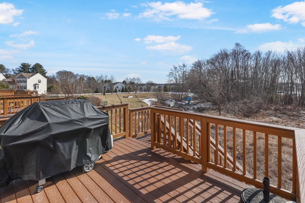 9 Autumn Ridge Dr # 9