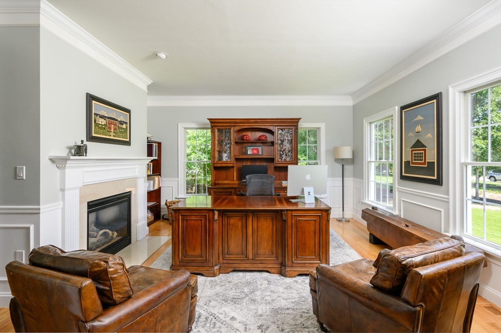 58 Woodworth Lane