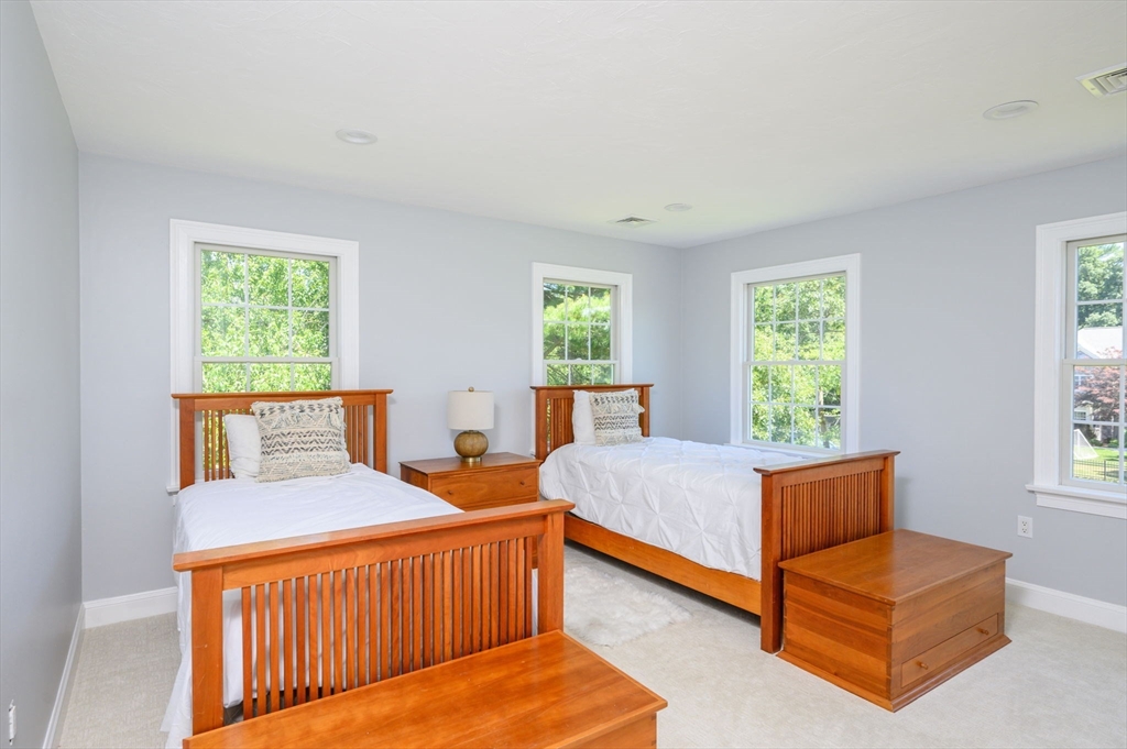 58 Woodworth Lane