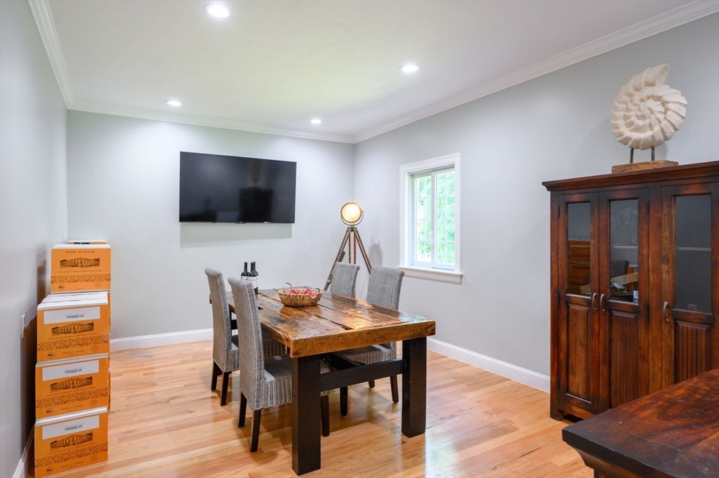 58 Woodworth Lane