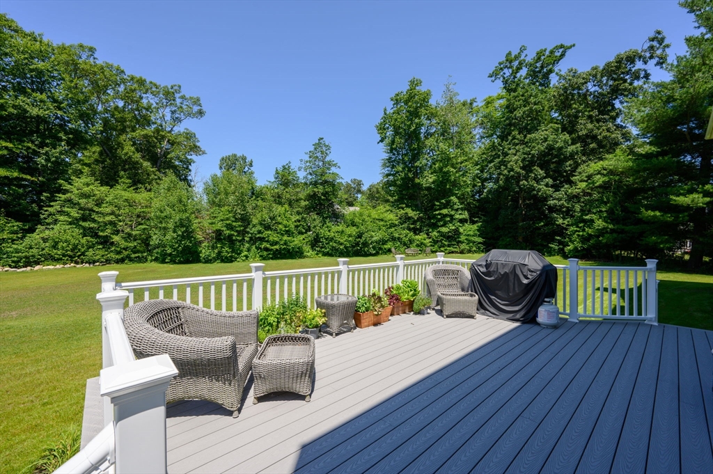 58 Woodworth Lane