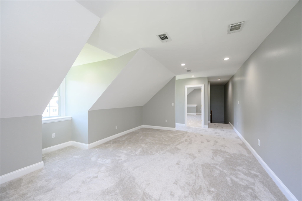 58 Woodworth Lane