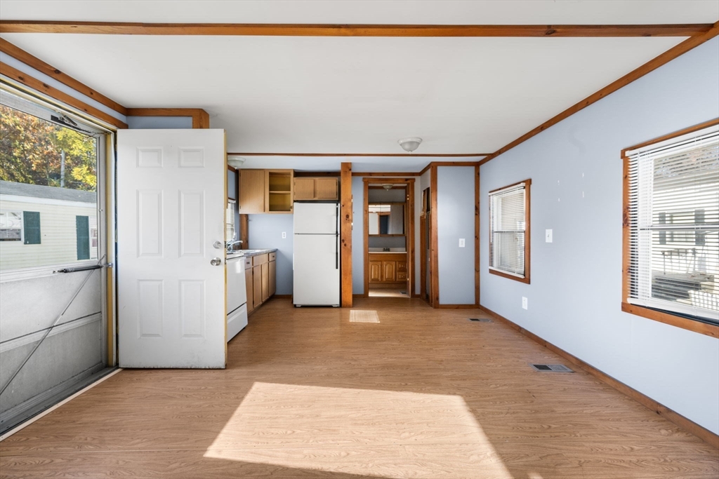 751 Washington St Unit: 1 A+B