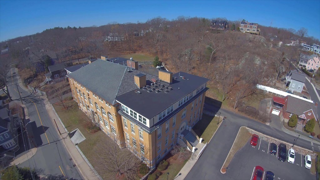 145 Glenwood St # 303