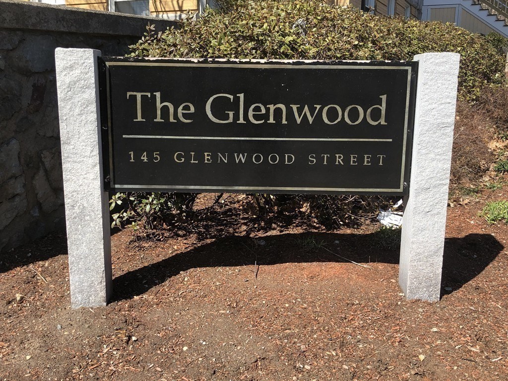145 Glenwood St # 303