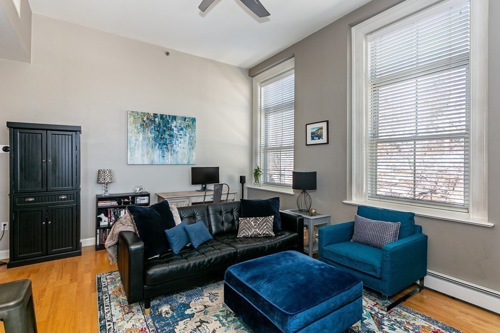 145 Glenwood St # 303