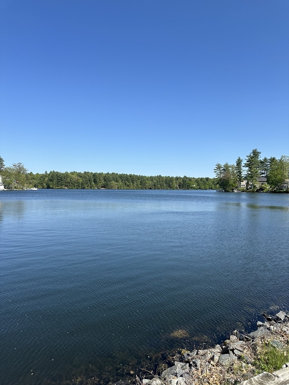 5 Lake Boon Dr