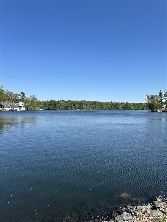 5 Lake Boon Dr
