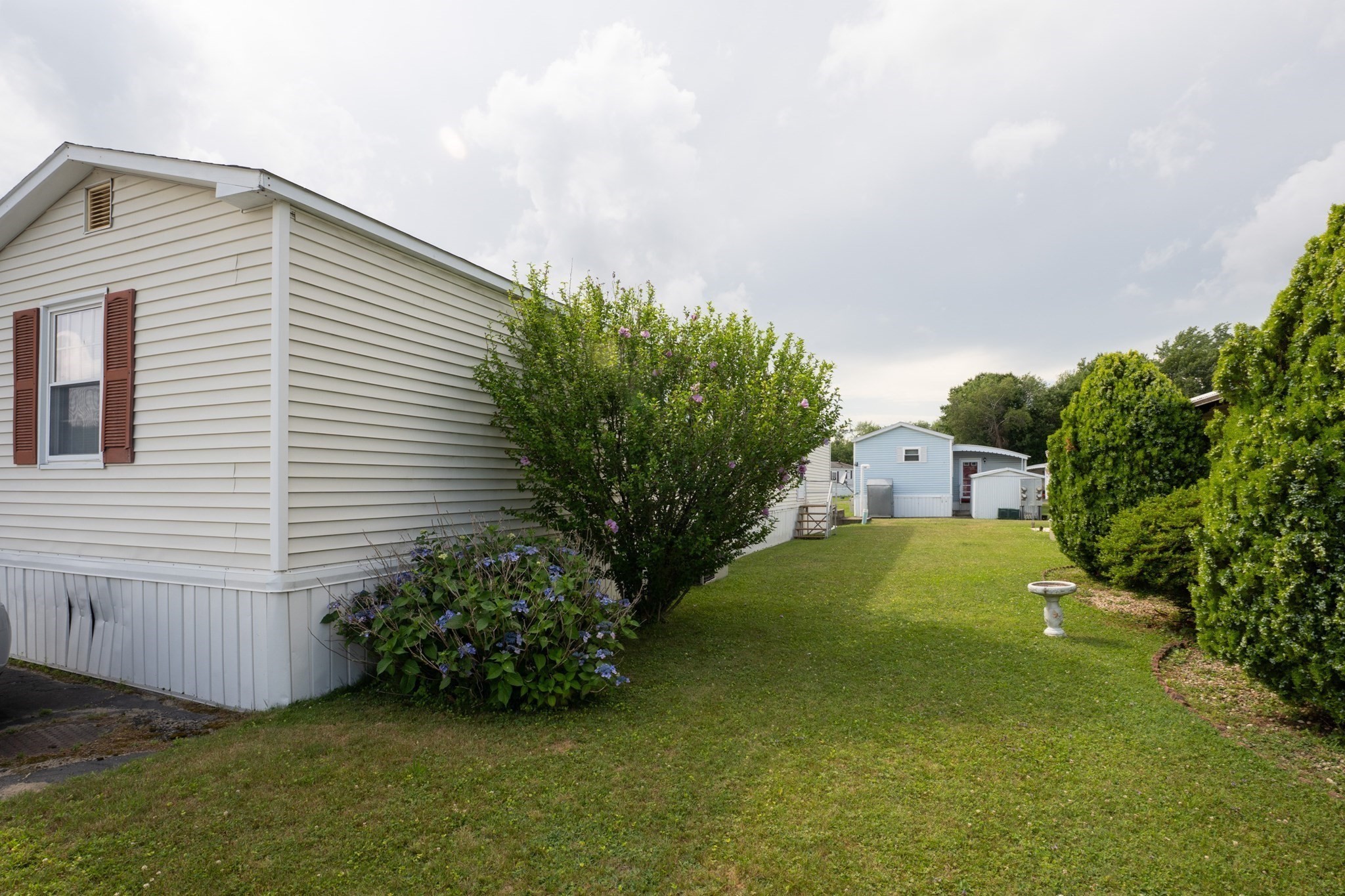 556 Central St # 73