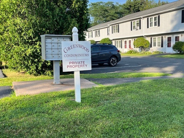 20 Greenwood Drive Unit: 10 (B)