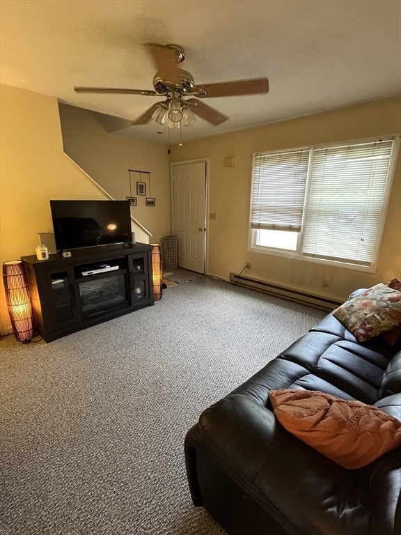 20 Greenwood Drive Unit: 10 (B)